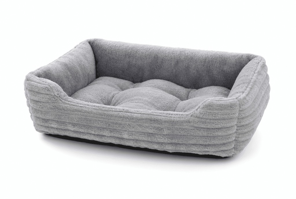 Cama cuadrada de felpa